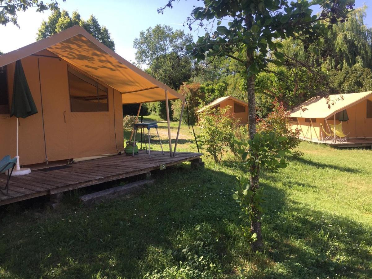 Hotel Camping Forcalquier Les Routes De Provence Exterior foto